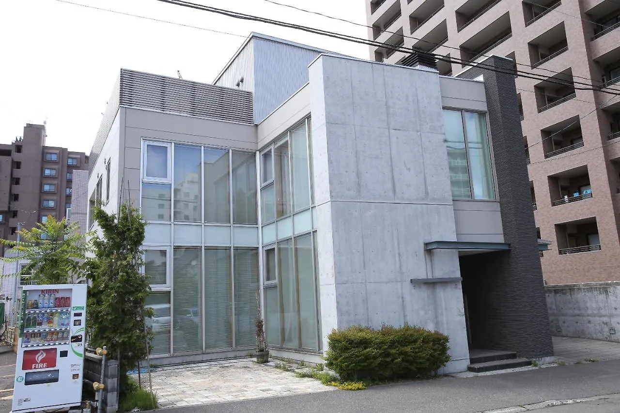 Casa de Férias 南2条蒼龍 希少な最大18名様ご宿泊可能の大豪邸 駅徒歩6分 無料駐車場4つ付き